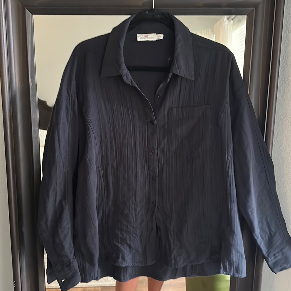Linen vineyard vines shirt